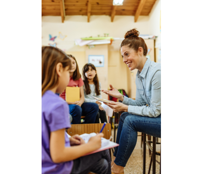 Jak mluvit, aby třída poslouchala: Umění komunikace mezi učitelem a žáky